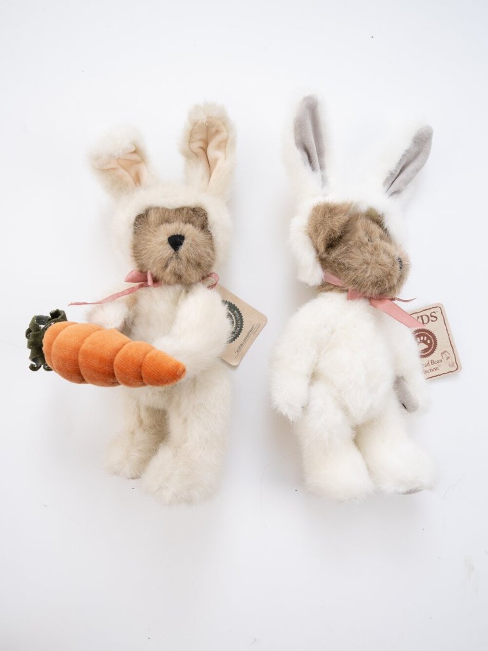 BOYDS BEARS Lot of 2 Easter themed bears including: Agatha Snoopstein 91870